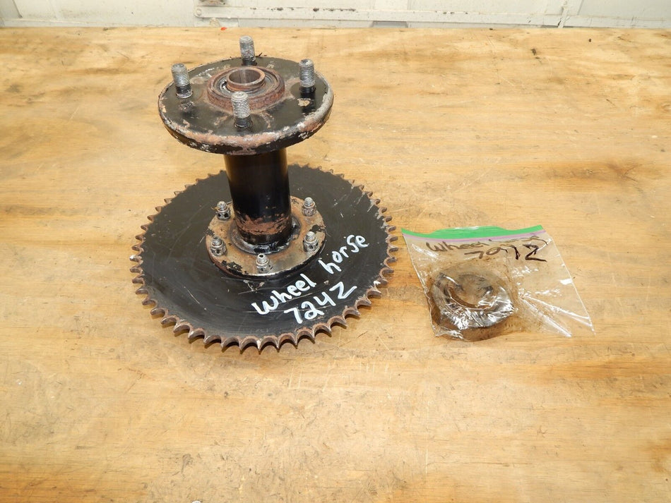 Wheel Horse 724Z Zero Turn Rear Sprocket Wheel Hub Assembly #1 92-4845, 114295